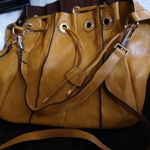 Tan Purse and Wallet